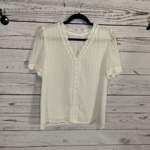 "No brand" woman's blouse 